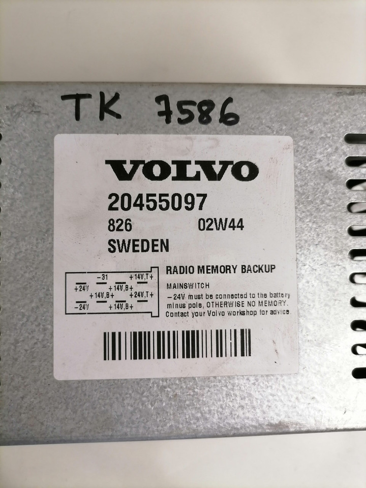 Volvo Radio Memory Backup 20455097 - Блок управління в категорії Вантажівки: фото 3 Volvo Radio Memory Backup 20455097 - Блок управління в категорії Вантажівки: фото 3