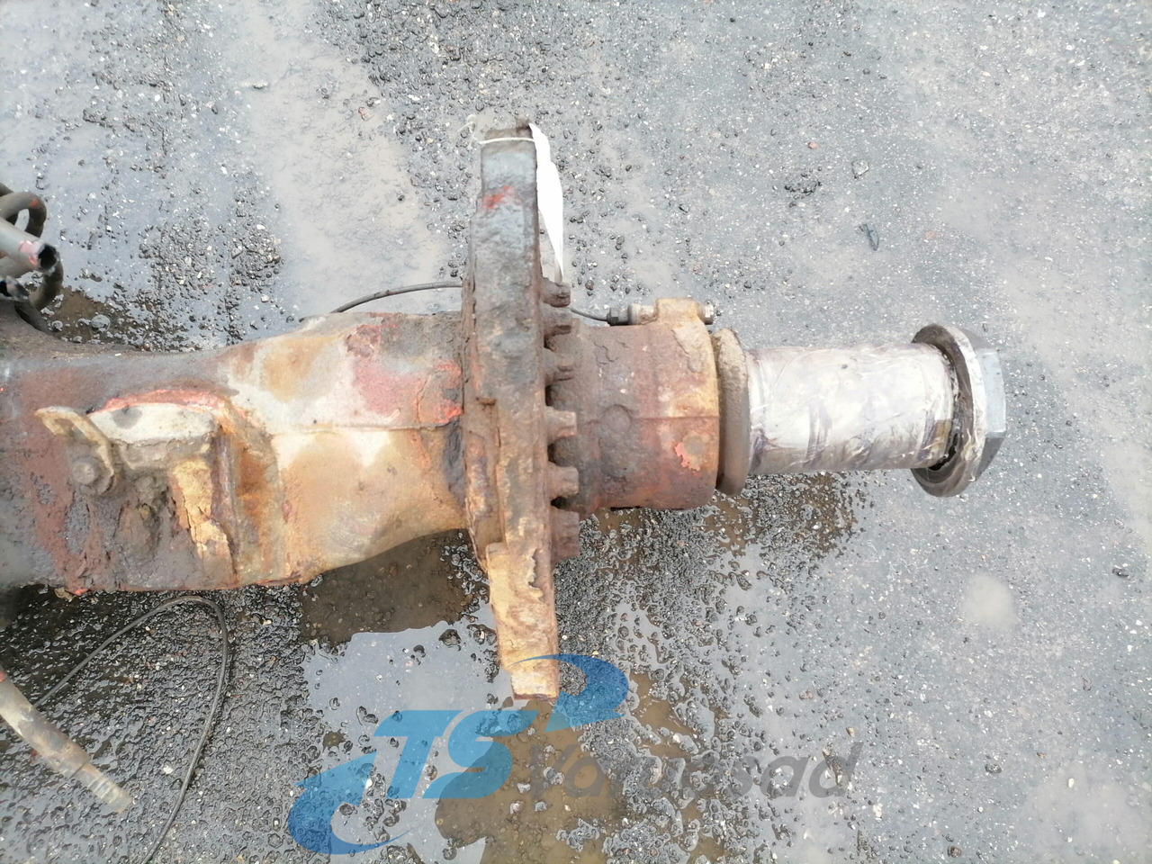 Volvo Rear axel housing 3192132 - Вісь та запчастини в категорії Вантажівки: фото 3 Volvo Rear axel housing 3192132 - Вісь та запчастини в категорії Вантажівки: фото 3