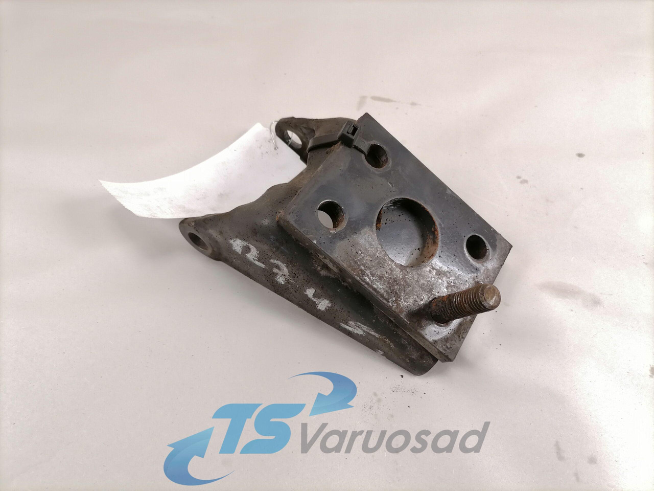 Volvo Shock absorber mounting 22022527 - Підвіска в категорії Вантажівки: фото 2 Volvo Shock absorber mounting 22022527 - Підвіска в категорії Вантажівки: фото 2
