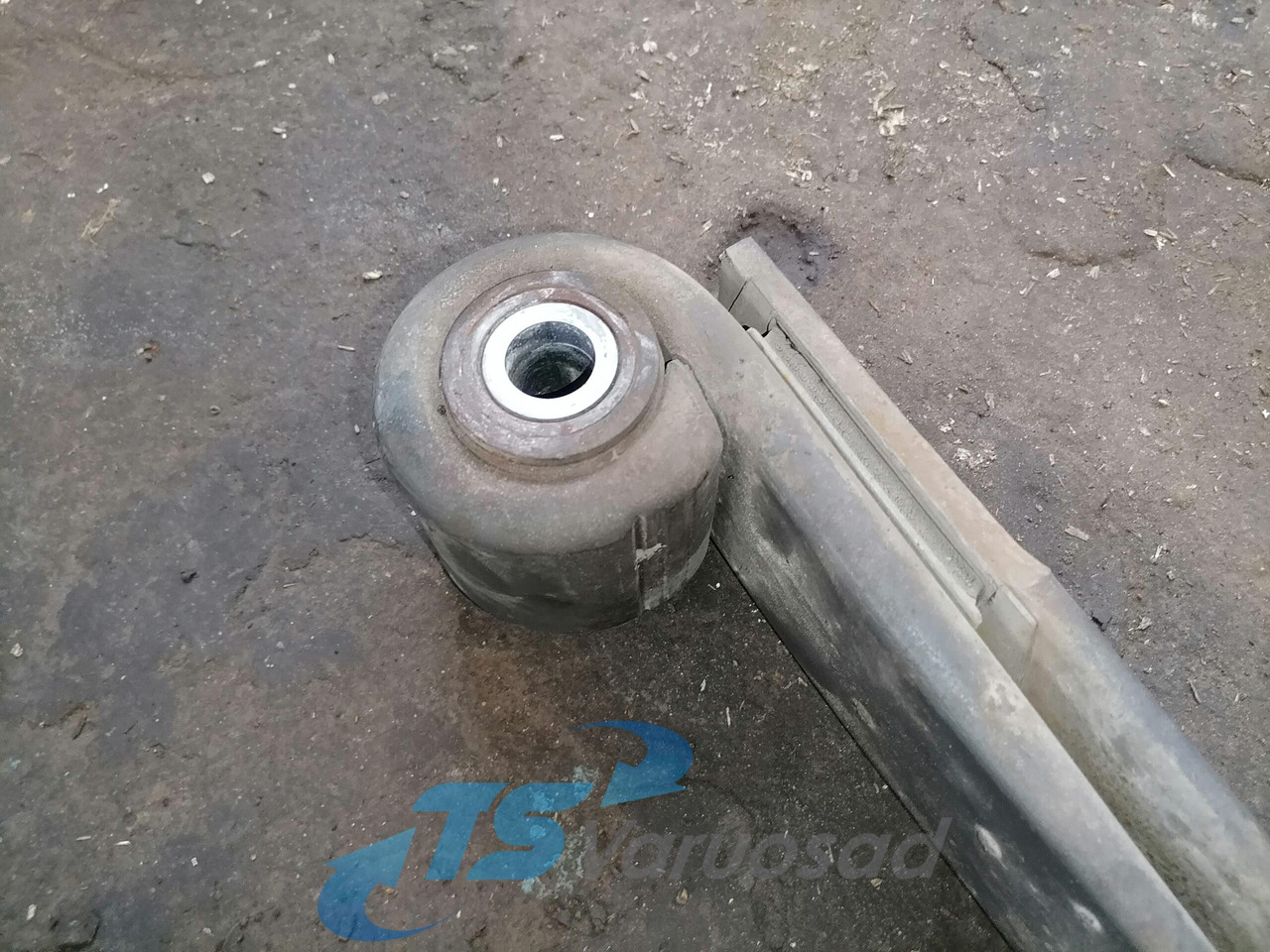 Volvo Spring 257940 - Ресорна підвіска в категорії Вантажівки: фото 3 Volvo Spring 257940 - Ресорна підвіска в категорії Вантажівки: фото 3
