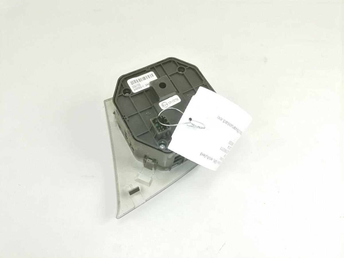 Volvo Switch, lights 22154311 - Кабіна в категорії Вантажівки: фото 3 Volvo Switch, lights 22154311 - Кабіна в категорії Вантажівки: фото 3