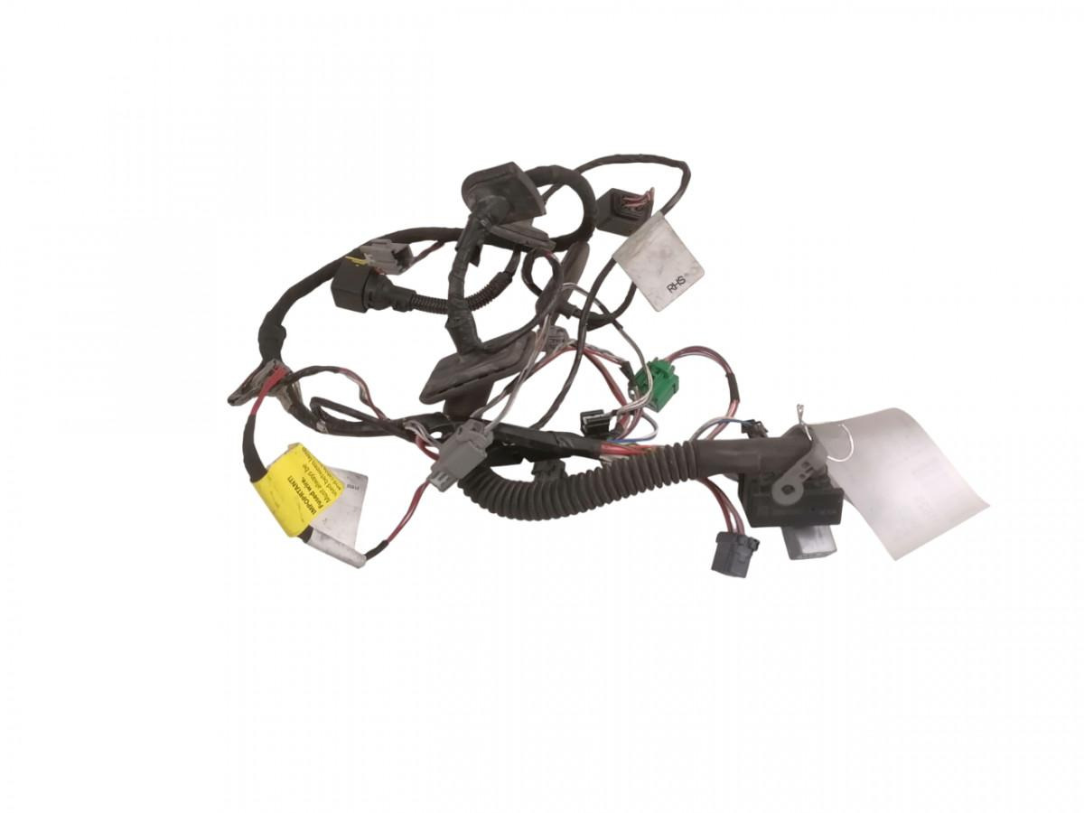 Volvo Ukse juhtmestik 22529475 - Двері та запчастини в категорії Вантажівки: фото 1 Volvo Ukse juhtmestik 22529475 - Двері та запчастини в категорії Вантажівки: фото 1