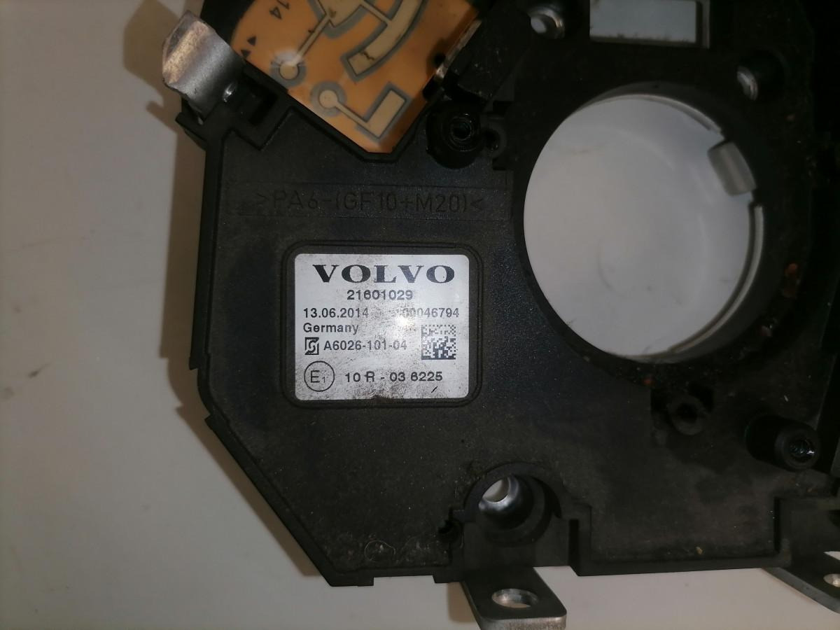 Volvo Volvo rooli lülitite kandur 21601029 - Кабіна в категорії Вантажівки: фото 5 Volvo Volvo rooli lülitite kandur 21601029 - Кабіна в категорії Вантажівки: фото 5