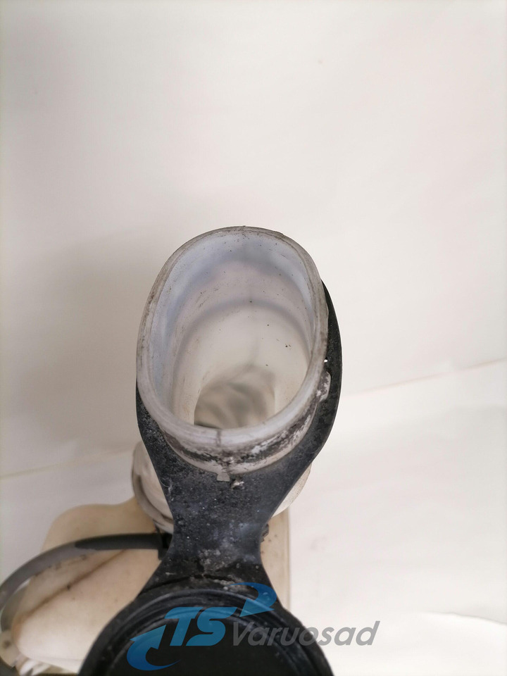 Volvo Windscreen washer fluid tank 20382655 - Склоочисник в категорії Вантажівки: фото 5 Volvo Windscreen washer fluid tank 20382655 - Склоочисник в категорії Вантажівки: фото 5