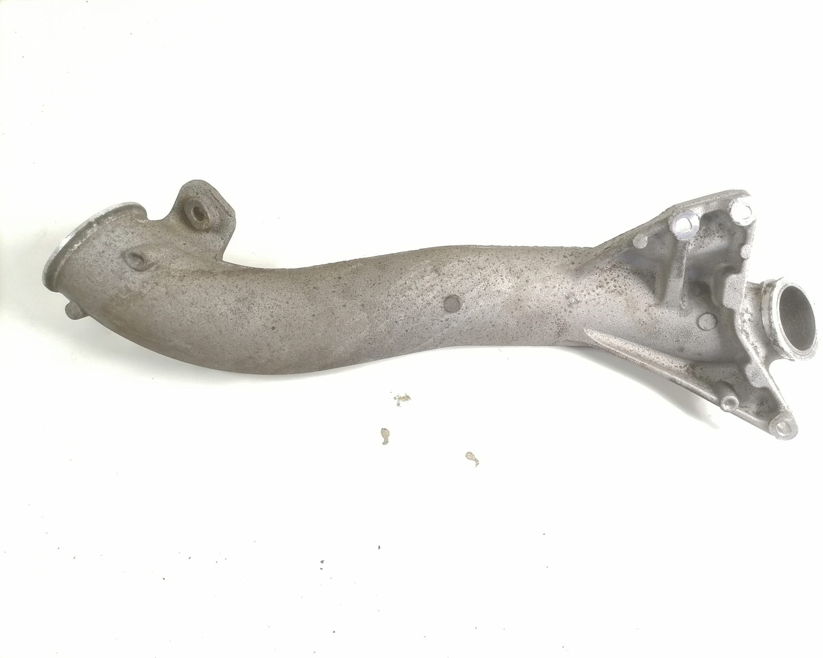 Volvo intercooler pipe 21808309 - Інтеркулер в категорії Вантажівки: фото 2 Volvo intercooler pipe 21808309 - Інтеркулер в категорії Вантажівки: фото 2