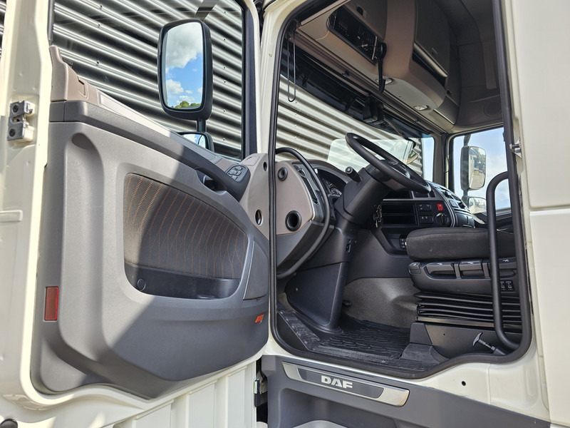 DAF XF 450 / OPRIJ - MACHINE TRANSPORT / 6x2 в лізинг DAF XF 450 / OPRIJ - MACHINE TRANSPORT / 6x2: фото 18 DAF XF 450 / OPRIJ - MACHINE TRANSPORT / 6x2 в лізинг DAF XF 450 / OPRIJ - MACHINE TRANSPORT / 6x2: фото 18