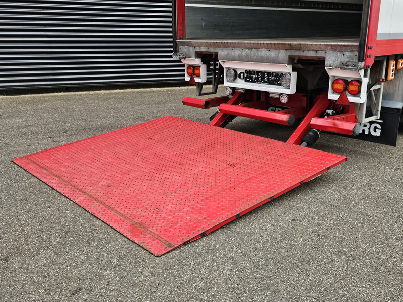 KEL-BERG STEERING AXLE / LIFT AXLE / TAIL LIFT - Закритий кузов напівпричіп: фото 5 KEL-BERG STEERING AXLE / LIFT AXLE / TAIL LIFT - Закритий кузов напівпричіп: фото 5