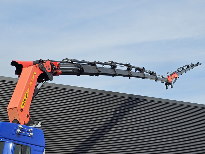 MAN TGS 35.500 8x4-6 / PALFINGER 92 t/m CRANE +JIB - Бортова вантажівка/ Платформа: фото 5 MAN TGS 35.500 8x4-6 / PALFINGER 92 t/m CRANE +JIB - Бортова вантажівка/ Платформа: фото 5