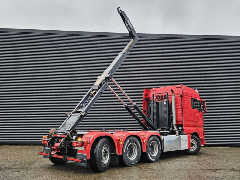 MAN TGX 35.500 / 8x4-4 / HOOKLIFT / ABROLL-KIPPER - Гаковий мультиліфт вантажівка: фото 4 MAN TGX 35.500 / 8x4-4 / HOOKLIFT / ABROLL-KIPPER - Гаковий мультиліфт вантажівка: фото 4