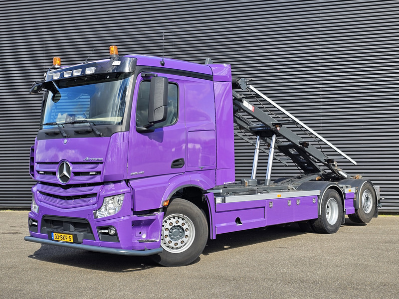 Mercedes-Benz AROCS 3345 / 6x2 / CABLE-CONTAINER SYSTEM - Тросовий мультиліфт: фото 1 Mercedes-Benz AROCS 3345 / 6x2 / CABLE-CONTAINER SYSTEM - Тросовий мультиліфт: фото 1
