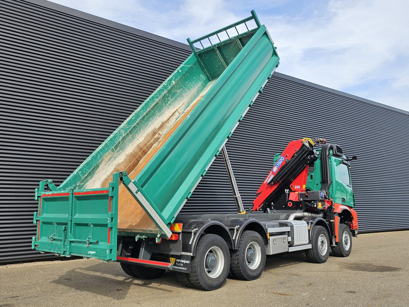 Mercedes-Benz AROCS 4145 / 8X6 / TIPPER + HMF CRANE - Вантажівка з маніпулятором: фото 4 Mercedes-Benz AROCS 4145 / 8X6 / TIPPER + HMF CRANE - Вантажівка з маніпулятором: фото 4