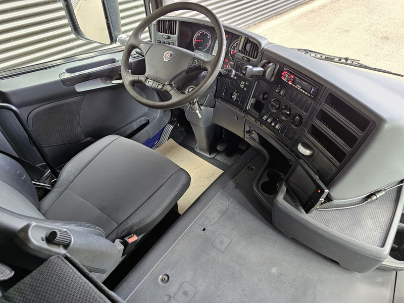 Бортова вантажівка/ Платформа, Вантажівка з маніпулятором Scania G440 8x4 / RETARDER / PALFINGER-EPSILON CRANE: фото 13