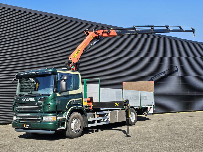 Scania P320 4x2 / PALFINGER PK14002 / CRANE/KRAN - Бортова вантажівка/ Платформа, Вантажівка з маніпулятором: фото 1 Scania P320 4x2 / PALFINGER PK14002 / CRANE/KRAN - Бортова вантажівка/ Платформа, Вантажівка з маніпулятором: фото 1