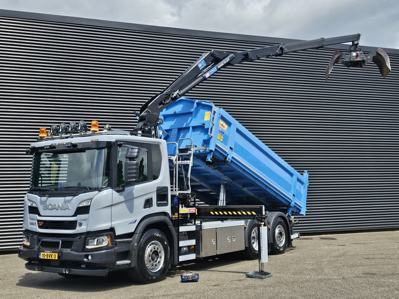 Scania P420 6x2-4 / HMF Z KRAAN / 2 KANTEN KIPPER - Самоскид вантажівка, Вантажівка з маніпулятором: фото 1 Scania P420 6x2-4 / HMF Z KRAAN / 2 KANTEN KIPPER - Самоскид вантажівка, Вантажівка з маніпулятором: фото 1
