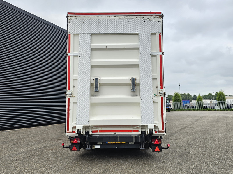 Sommer 2 AXLE FORKLIFT / MACHINE TRANSPORT / LIFT / LBW - Низькорамна платформа напівпричіп: фото 4 Sommer 2 AXLE FORKLIFT / MACHINE TRANSPORT / LIFT / LBW - Низькорамна платформа напівпричіп: фото 4