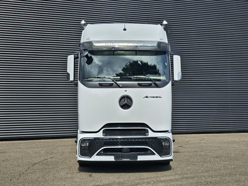 Mercedes-Benz ACTROS 2548 / GIGASPACE / 6X2/4 / !! NEW !! / PTO - Тягач: фото 4 Mercedes-Benz ACTROS 2548 / GIGASPACE / 6X2/4 / !! NEW !! / PTO - Тягач: фото 4