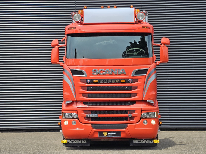 Scania R520 V8 6x2/4 - MANUAL GEARBOX / SHOWTRUCK. - Тягач: фото 5 Scania R520 V8 6x2/4 - MANUAL GEARBOX / SHOWTRUCK. - Тягач: фото 5
