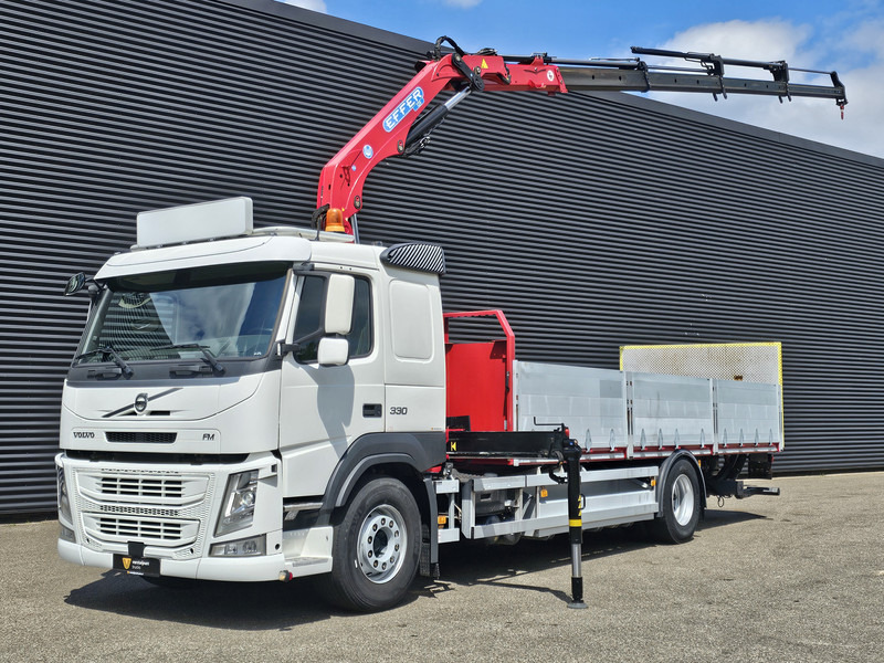 Volvo FM 330 4x2 / EFFER 12.5 t/m CRANE / KRAN - Вантажівка з маніпулятором: фото 1 Volvo FM 330 4x2 / EFFER 12.5 t/m CRANE / KRAN - Вантажівка з маніпулятором: фото 1