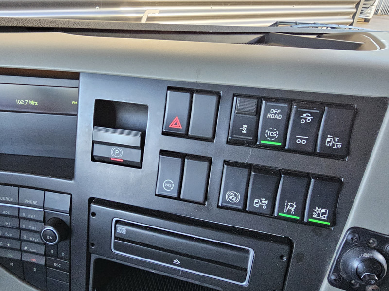 Volvo FM 420 / VDL 21T HOOKLIFT / EURO 6 / 6X2 в лізинг Volvo FM 420 / VDL 21T HOOKLIFT / EURO 6 / 6X2: фото 12 Volvo FM 420 / VDL 21T HOOKLIFT / EURO 6 / 6X2 в лізинг Volvo FM 420 / VDL 21T HOOKLIFT / EURO 6 / 6X2: фото 12