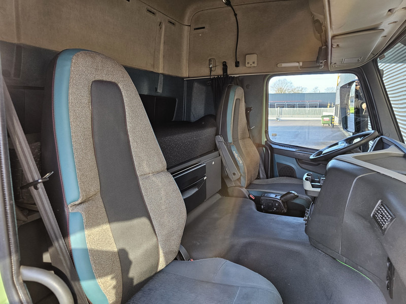 Volvo FM 420 / VDL 21T HOOKLIFT / EURO 6 / 6X2 в лізинг Volvo FM 420 / VDL 21T HOOKLIFT / EURO 6 / 6X2: фото 10 Volvo FM 420 / VDL 21T HOOKLIFT / EURO 6 / 6X2 в лізинг Volvo FM 420 / VDL 21T HOOKLIFT / EURO 6 / 6X2: фото 10