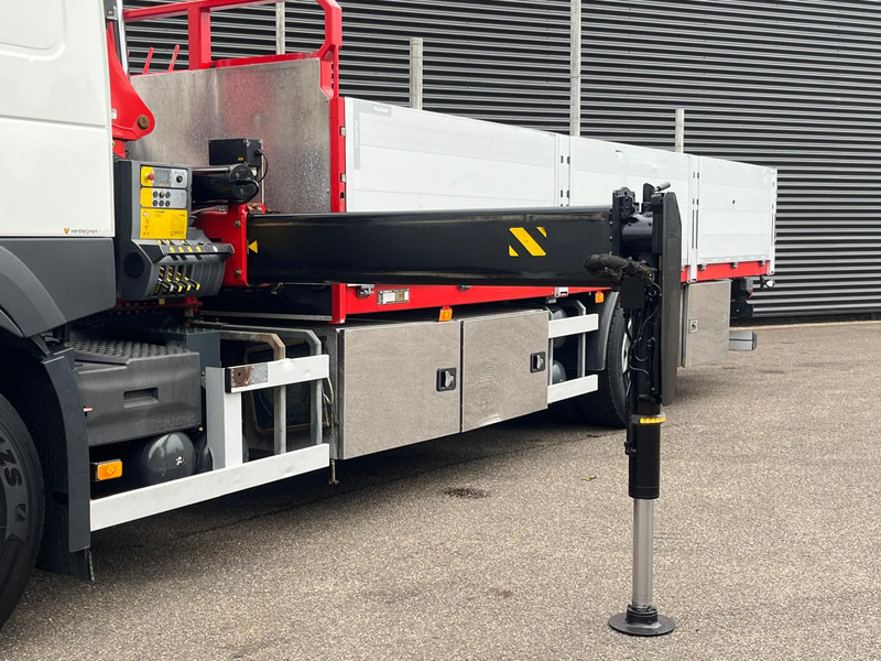 Volvo FM420 4x2 / PALFINGER 18502 - 17 mtr / CRANE / KRAN - Бортова вантажівка/ Платформа, Вантажівка з маніпулятором: фото 5 Volvo FM420 4x2 / PALFINGER 18502 - 17 mtr / CRANE / KRAN - Бортова вантажівка/ Платформа, Вантажівка з маніпулятором: фото 5