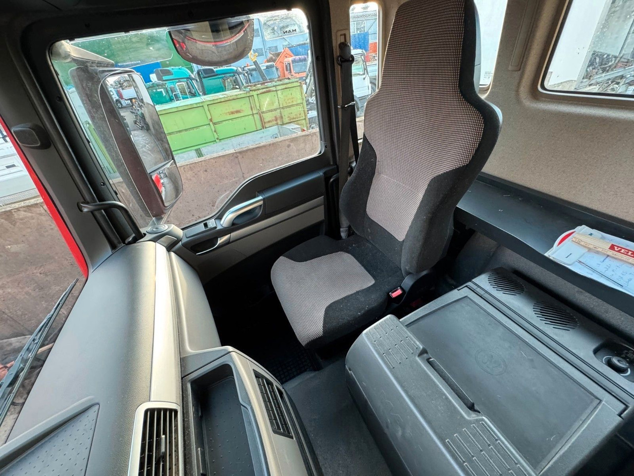 MAN 35.470 8X4 Kipperfahrgestell Reifen 12 X NEU Top - Самоскид вантажівка: фото 5 MAN 35.470 8X4 Kipperfahrgestell Reifen 12 X NEU Top - Самоскид вантажівка: фото 5