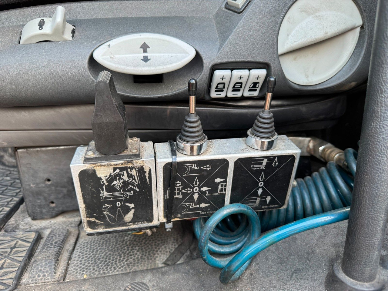 Meiller Abrollaufbau RK 20,65 - Гаковий мультиліфт вантажівка: фото 4 Meiller Abrollaufbau RK 20,65 - Гаковий мультиліфт вантажівка: фото 4