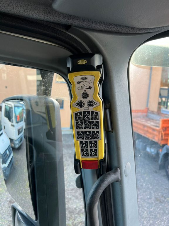 Mercedes-Benz 2541 6X2 Meiller Funk Zustand wie 200 tkm - Гаковий мультиліфт вантажівка: фото 4 Mercedes-Benz 2541 6X2 Meiller Funk Zustand wie 200 tkm - Гаковий мультиліфт вантажівка: фото 4