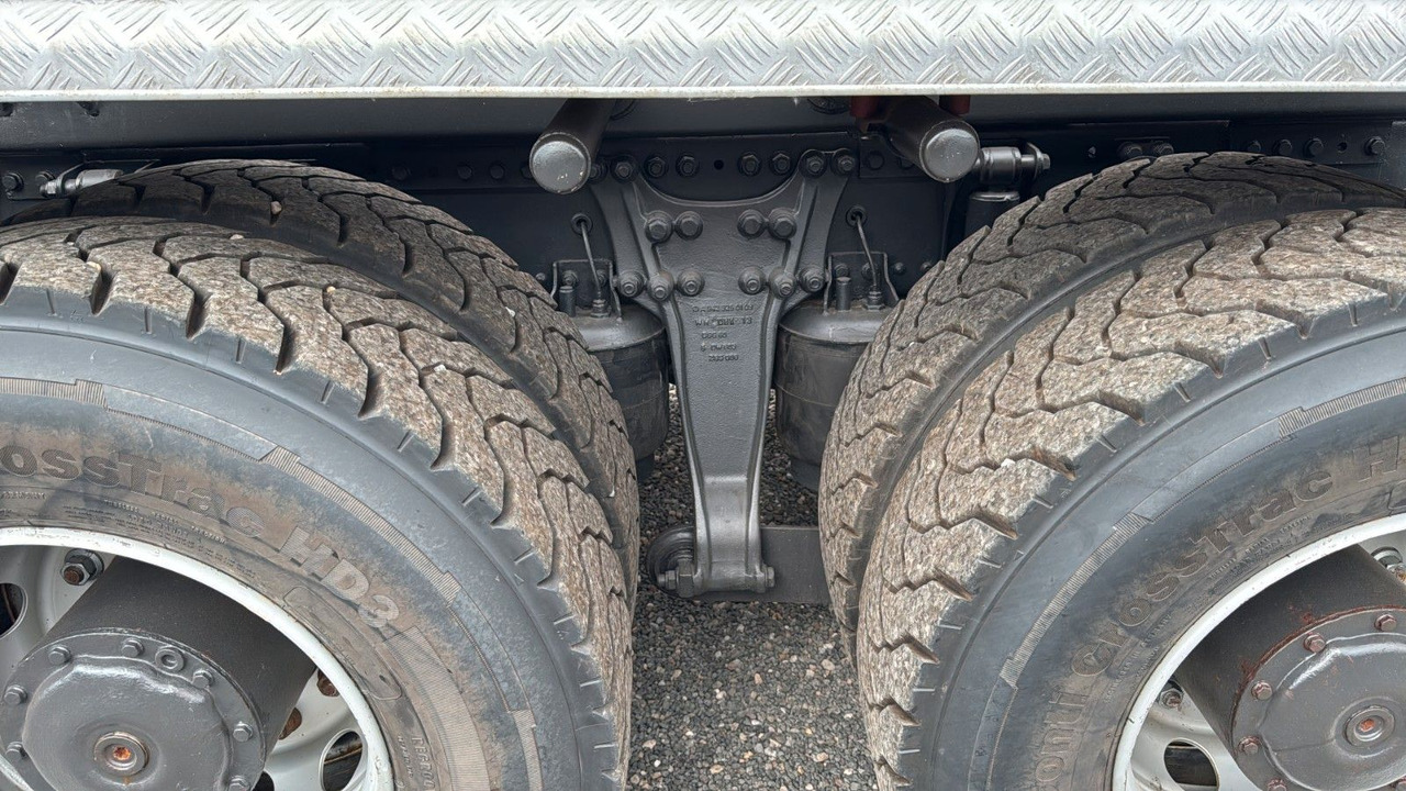 Mercedes-Benz 2641 6X4 Retarder Meiller mit Funk Top Zust - Гаковий мультиліфт вантажівка: фото 4 Mercedes-Benz 2641 6X4 Retarder Meiller mit Funk Top Zust - Гаковий мультиліфт вантажівка: фото 4