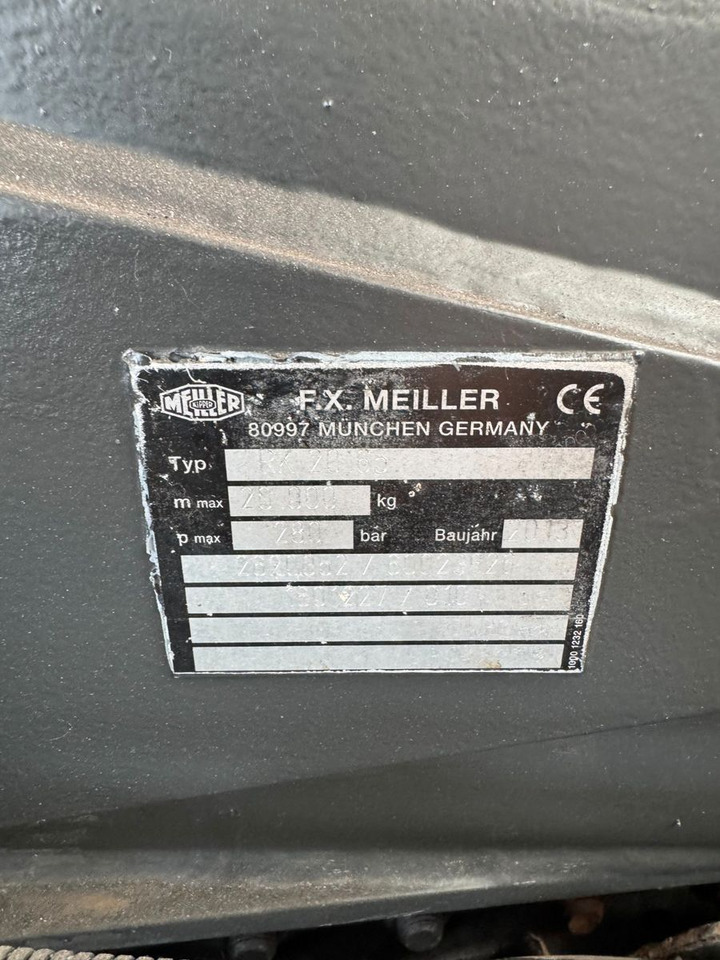 Mercedes-Benz 2641 6X4 Retarder Meiller mit Funk Top Zust - Гаковий мультиліфт вантажівка: фото 4 Mercedes-Benz 2641 6X4 Retarder Meiller mit Funk Top Zust - Гаковий мультиліфт вантажівка: фото 4