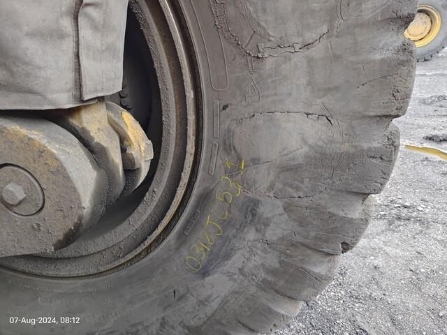 Кар'єрний самоскид CAT 777E: фото 20