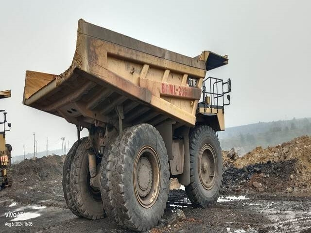 CAT 777E - Кар'єрний самоскид: фото 3 CAT 777E - Кар'єрний самоскид: фото 3