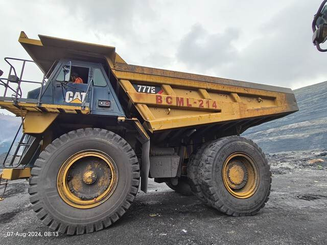 CAT 777E - Кар'єрний самоскид: фото 1 CAT 777E - Кар'єрний самоскид: фото 1