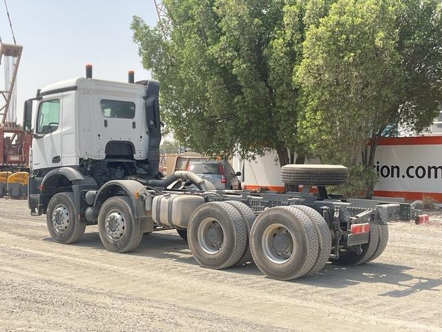Mercedes-Benz Arocs 4240 - Вантажівка шасі: фото 2 Mercedes-Benz Arocs 4240 - Вантажівка шасі: фото 2