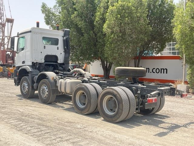 Mercedes-Benz Arocs 4240 - Вантажівка шасі: фото 2 Mercedes-Benz Arocs 4240 - Вантажівка шасі: фото 2