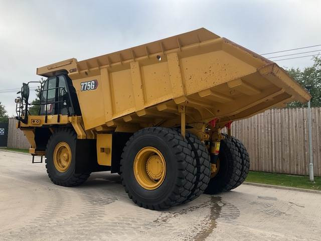 CAT 775G - Кар'єрний самоскид: фото 2 CAT 775G - Кар'єрний самоскид: фото 2