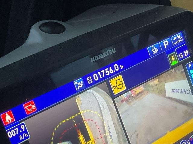 Гусеничний екскаватор Komatsu HB365LC-3EO: фото 8