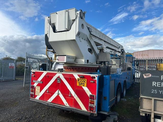 Volvo FL10 - Вантажівка з маніпулятором: фото 3 Volvo FL10 - Вантажівка з маніпулятором: фото 3