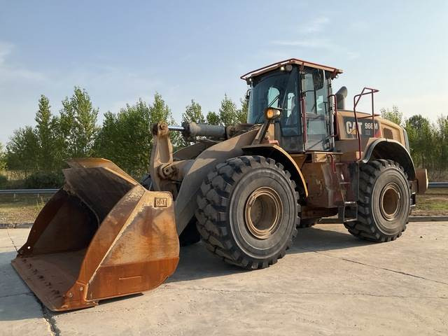 CAT 966M XE - Колісний навантажувач: фото 1 CAT 966M XE - Колісний навантажувач: фото 1
