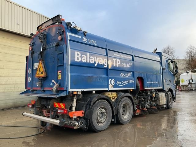 Volvo FH460 - Підмітально-прибиральна машина: фото 3 Volvo FH460 - Підмітально-прибиральна машина: фото 3