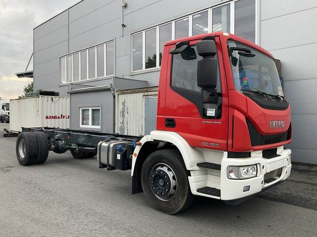 Iveco Eurocargo ML180E32 - Вантажівка шасі: фото 4 Iveco Eurocargo ML180E32 - Вантажівка шасі: фото 4