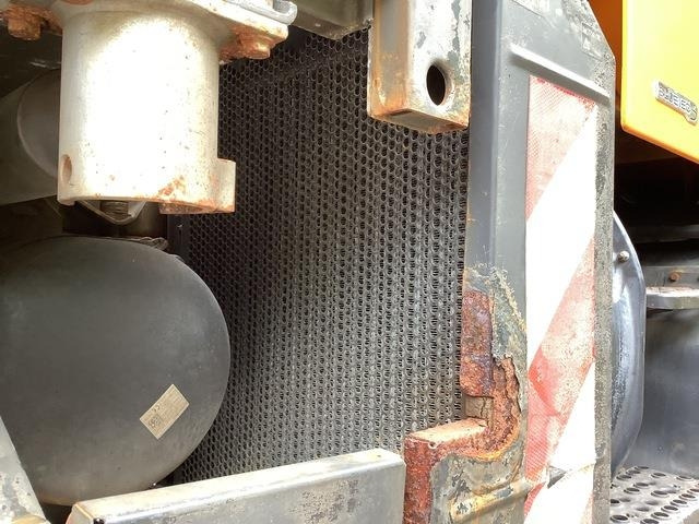 MB Trac Unimog U300 - Снігоприбиральна машина: фото 3 MB Trac Unimog U300 - Снігоприбиральна машина: фото 3