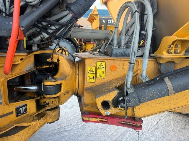 Шарнірний самоскид Volvo A45G: фото 10