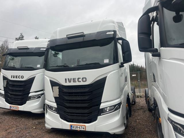 Iveco S-Way 460 - Тягач: фото 1 Iveco S-Way 460 - Тягач: фото 1