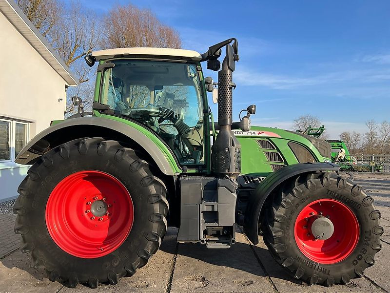 Fendt 714 Vario ProfiPlus - Трактор: фото 5 Fendt 714 Vario ProfiPlus - Трактор: фото 5