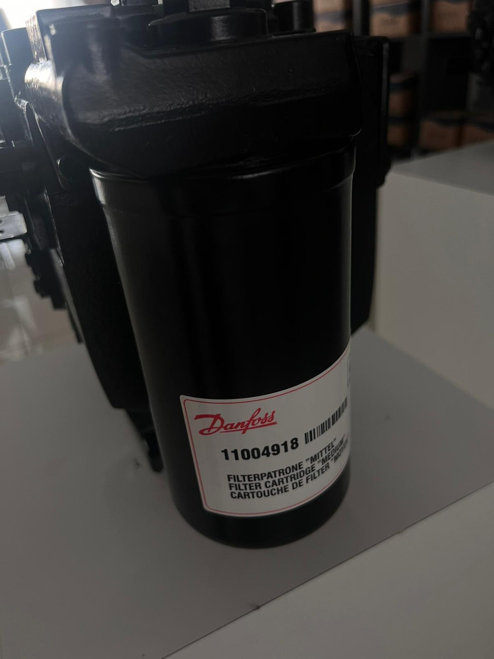 DANFOSS H1P100R B AM1C1ND3HF4NNL42L42 DM26 H1 - Гідронасос в категорії Будівельна техніка: фото 3 DANFOSS H1P100R B AM1C1ND3HF4NNL42L42 DM26 H1 - Гідронасос в категорії Будівельна техніка: фото 3
