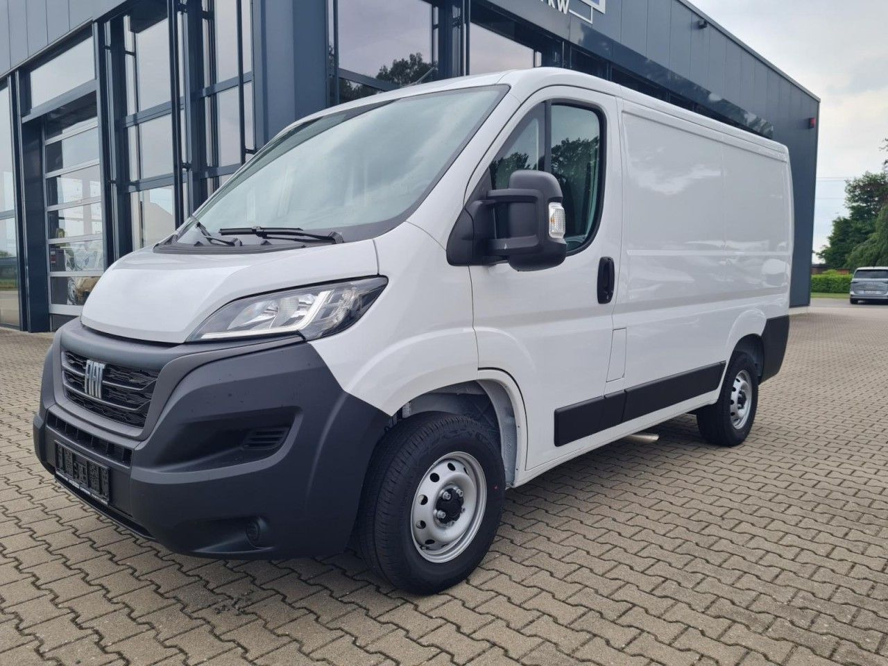 Fiat Ducato 30 Kasten L1H1 KLIMA PDC REGALE TEMPOMAT - Легковий фургон: фото 2 Fiat Ducato 30 Kasten L1H1 KLIMA PDC REGALE TEMPOMAT - Легковий фургон: фото 2