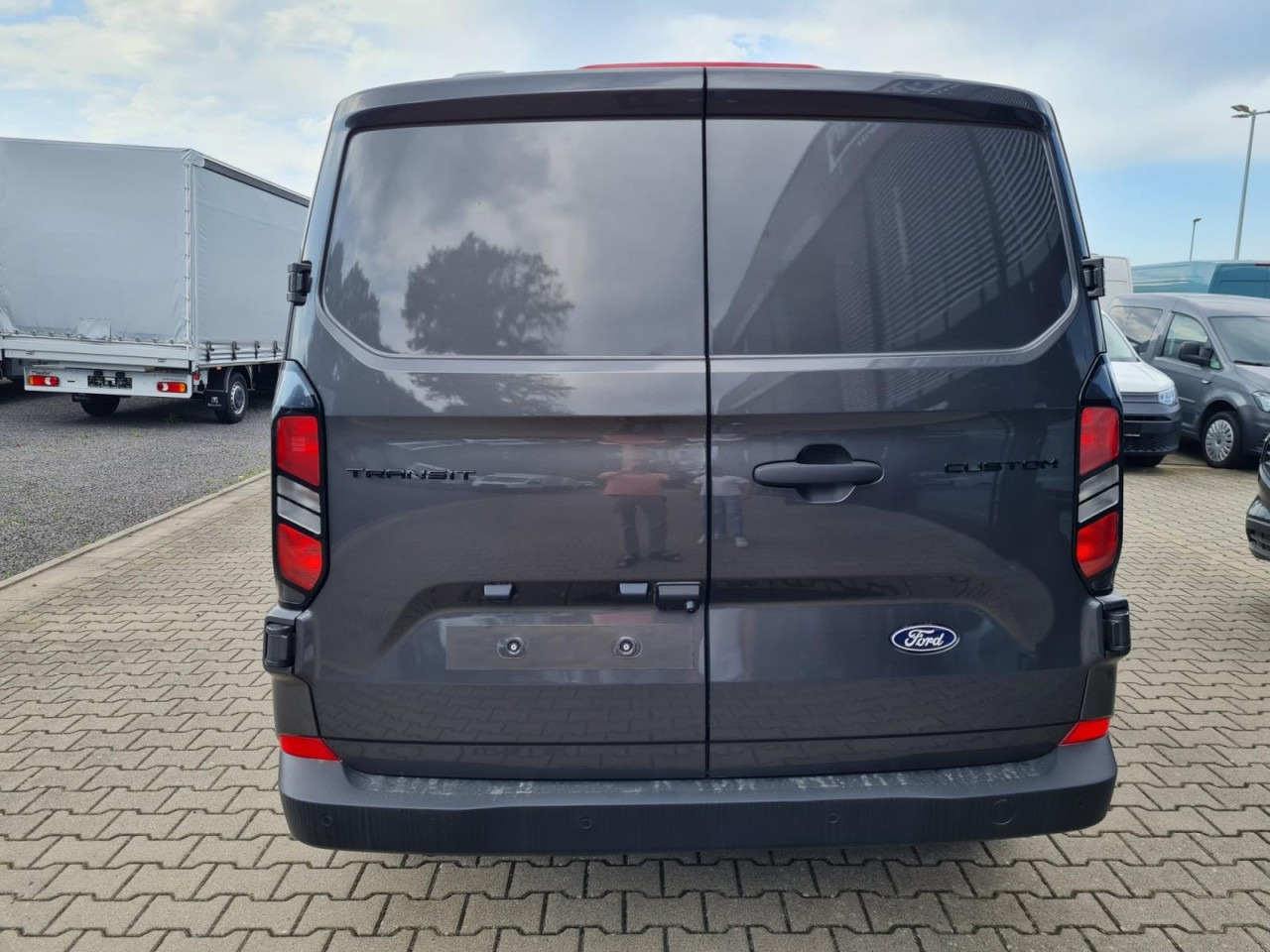 Ford Custom Kasten 320 L2 Trend Doka 5-Sitze KAMERA TEMPO - Легковий фургон, Вантажопасажирський фургон: фото 5 Ford Custom Kasten 320 L2 Trend Doka 5-Sitze KAMERA TEMPO - Легковий фургон, Вантажопасажирський фургон: фото 5
