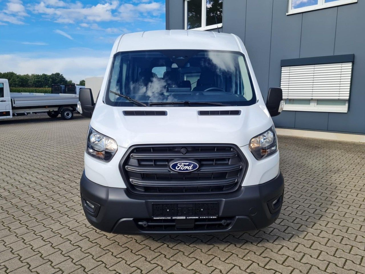 Ford Transit 350 Kombi TDCi L3 Trend 9 Sitzer AUTOMAT - Пасажирський фургон: фото 2 Ford Transit 350 Kombi TDCi L3 Trend 9 Sitzer AUTOMAT - Пасажирський фургон: фото 2