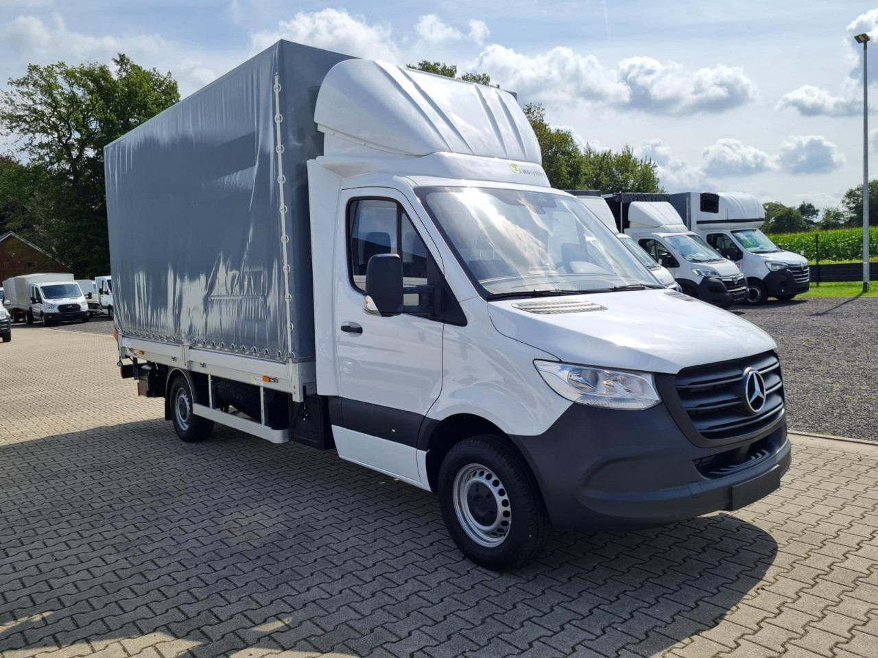 Mercedes-Benz Sprinter 315 RWD Pritsche Schiebe Plane LBW KLIMA TEMPOMAT - Тентований фургон: фото 4 Mercedes-Benz Sprinter 315 RWD Pritsche Schiebe Plane LBW KLIMA TEMPOMAT - Тентований фургон: фото 4